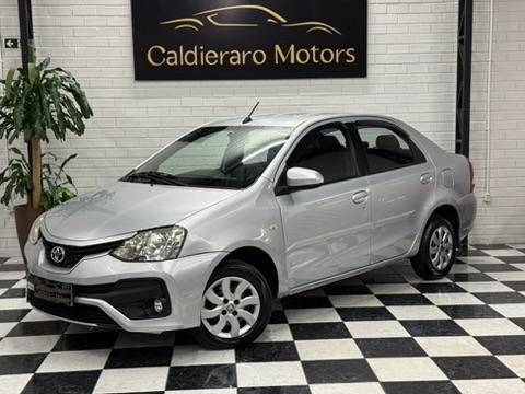 TOYOTA ETIOS 1.5 XS 16V FLEX 4P MANUAL TOYOTA ETIOS 1.5 XS 16V FLEX 4P MANUAL